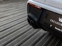 Porsche Macan 2.0 | SPORTDESIGN | SPORTCHRONO | PASM LUCHTVERING | SPORTUITLAATEINDPIJPEN | KRIJTGRIJS | 18-WEG STOELEN | ELEKTR.TREKHAAK | PANORAMA/SCHUIF-KANTELDAK | 21 INCH | BURMSTER | PLDS + |