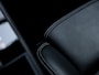 Porsche Macan 2.0 | SPORTDESIGN | SPORTCHRONO | PASM LUCHTVERING | SPORTUITLAATEINDPIJPEN | KRIJTGRIJS | 18-WEG STOELEN | ELEKTR.TREKHAAK | PANORAMA/SCHUIF-KANTELDAK | 21 INCH | BURMSTER | PLDS + |