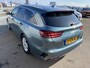 Kia Ceed Sportswagon 1.0 T-GDi DynamicPlusLine Navigatie, Dodehoek detectie, Stoel- & stuurwielverwarming, Elektr. bedienbare achterklep, Achteruitrijcamera, Parkeersensoren voor + achter, Smart key, BTW-auto