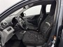 Suzuki Alto 1.0 Comfort Airco, Radio, Mistlamp Bij de verkoop van gebruikte voertuigen door CD-Cars wordt geen standaard garantie verstrekt. De koper aanvaardt het voertuig in de staat waarin het zich bevindt op het moment van aankoop, in