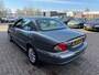 Jaguar X-Type 2.5 V6 Executive AUT, Leer