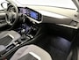 Opel Mokka SUV Level 3 100 pk | Navigatie | Achteruitrijcamera | Parkeersensoren Voor en Achter | LED Koplampen | Lederen Stuurwiel | Dodehoek Detectie | Climate Control | Cruise Control | 17" Lichtmetalen Velgen | Apple Carplay/Android Auto |