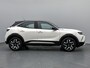 Opel Mokka SUV Level 3 100 pk | Navigatie | Achteruitrijcamera | Parkeersensoren Voor en Achter | LED Koplampen | Lederen Stuurwiel | Dodehoek Detectie | Climate Control | Cruise Control | 17" Lichtmetalen Velgen | Apple Carplay/Android Auto |