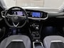 Opel Mokka SUV Level 3 100 pk | Navigatie | Achteruitrijcamera | Parkeersensoren Voor en Achter | LED Koplampen | Lederen Stuurwiel | Dodehoek Detectie | Climate Control | Cruise Control | 17" Lichtmetalen Velgen | Apple Carplay/Android Auto |