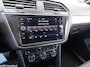 Volkswagen Tiguan 1.5 TSI ACT R-line Trekhaak wegklapbaar R-line ext. trekh. wegklapbaar.