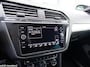 Volkswagen Tiguan 1.5 TSI ACT R-line Trekhaak wegklapbaar R-line ext. trekh. wegklapbaar.