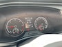 Volkswagen Transporter 2.0 TDI L2H1 28 150PK Hand 3 zits | Achterklep met ruit | Cruise control