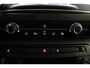 Peugeot Expert 231L 2.0 BlueHDI 180 DC Premium Automaat | Navigatie | Trekhaak| 6 Zitplaatsen | Airco | Laadruimtebetimmering | Cruise control | Metaallak