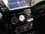 Citroën DS3 1.2 VTi So Chic (NAVIGATIE, CLIMATE, CRUISE, PARKEERSENSOREN, LEDER, SPORTSTOELEN, BLUETOOTH, GETINT GLAS, LM VELGEN, NIEUWE APK, NIEUWSTAAT)