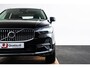 Volvo XC60 2.0 T6 Plug-in hybrid AWD Plus Bright Panoramadak - Stoelverwarming voor/achter - Stuurwielverwarming - Standkachel met Timer - Stoelen voor elektrisch verstelbaar - Cruisecontrolsysteem -