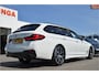BMW 5-Serie 530e M-Sport Pano | Laser light | Harman Kardon | Memory stoel | Trekhaak elektr | Stuur + Stoelverwarming | Shadow line | Keyless DAB+