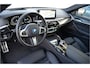 BMW 5-Serie 530e M-Sport Pano | Laser light | Harman Kardon | Memory stoel | Trekhaak elektr | Stuur + Stoelverwarming | Shadow line | Keyless DAB+