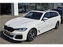 BMW 5-Serie 530e M-Sport Pano | Laser light | Harman Kardon | Memory stoel | Trekhaak elektr | Stuur + Stoelverwarming | Shadow line | Keyless DAB+