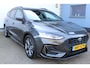 Ford Focus Wagon 1.0 EcoBoost Hybrid ST Line 168PK | Achteruitrijcamera | Stoel/stuur verwarming | Navigatie | Climate controle | Adaptive cruise controle | Lane assist |  Apple CarPlay/Android Auto | Keyless start | Dodehoeksensoren | Parkeersensoren V+A | Zwarte hemelbekleding | 17 Inch LMV | LED Koplampen |