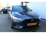 Ford Focus Wagon 1.0 EcoBoost Hybrid ST Line 168PK | Achteruitrijcamera | Stoel/stuur verwarming | Navigatie | Climate controle | Adaptive cruise controle | Lane assist |  Apple CarPlay/Android Auto | Keyless start | Dodehoeksensoren | Parkeersensoren V+A | Zwarte hemelbekleding | 17 Inch LMV | LED Koplampen |