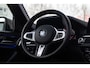 BMW 5-Serie Touring M550d 400 pk xDrive High Executive M-Sportpakket / 4-Wielsturing/ Laser/ Head-Up/ Night-Vision/ Soft-Close/ Keyless/ Harman&Kardon/ Pano-Dak/ 20'' LMV