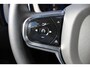 Volvo XC60 T6 350PK Long Range Dark Plus Dark Panoramisch schuif-kanteldak / Semi elektrisch wegklapbare trekhaak / Lederen bekleding / 19" lichtmetalen velgen / Adaptieve Cruise Control