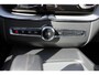 Volvo XC60 T6 350PK Long Range Dark Plus Dark Panoramisch schuif-kanteldak / Semi elektrisch wegklapbare trekhaak / Lederen bekleding / 19" lichtmetalen velgen / Adaptieve Cruise Control