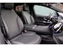 Mercedes-Benz EQE 300 Premium AMG Line 89 kWh | Hyperscreen | Airmatic | Achterasbesturing | Distronic+ | Stoelventilatie | Burmester | HUD | Verwarmd Stuurwiel | Digital Light | Panoramadak | Warmtepomp |