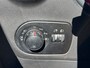 SEAT Leon 1.6 Reference Clima, Parkeersensoren, Cruise control, Radio, Trekhaak Bij de verkoop van gebruikte voertuigen door CD-Cars wordt geen standaard garantie verstrekt. De koper aanvaardt het voertuig in de staat waarin het zich bevindt op het moment van aankoop, in