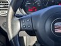SEAT Leon 1.6 Reference Clima, Parkeersensoren, Cruise control, Radio, Trekhaak Bij de verkoop van gebruikte voertuigen door CD-Cars wordt geen standaard garantie verstrekt. De koper aanvaardt het voertuig in de staat waarin het zich bevindt op het moment van aankoop, in
