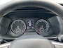 Volkswagen Transporter 6-Pers 2.0 TDI L2H1 DC 28 Highline Bulli Leer Cam Trekhaak Lang Caravelle 6 Persoons
