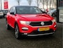 Volkswagen T-Roc 2.0 TSI 4Motion | Beats HiFi Audio | Adaptieve Cruise Control | Apple Carplay | Virtual Cockpit | Android Auto | Stoelverwarming | 4x4 | Parkeersensoren |  Climate Control | Privacy Glas | Two-Tone Color |