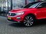 Volkswagen T-Roc 2.0 TSI 4Motion | Beats HiFi Audio | Adaptieve Cruise Control | Apple Carplay | Virtual Cockpit | Android Auto | Stoelverwarming | 4x4 | Parkeersensoren |  Climate Control | Privacy Glas | Two-Tone Color |