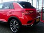 Volkswagen T-Roc 2.0 TSI 4Motion | Beats HiFi Audio | Adaptieve Cruise Control | Apple Carplay | Virtual Cockpit | Android Auto | Stoelverwarming | 4x4 | Parkeersensoren |  Climate Control | Privacy Glas | Two-Tone Color |