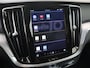 Volvo V60 B3 Essential Edition | Trekhaak | Stoel en Stuurverwarming |