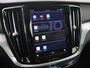 Volvo V60 B3 Essential Edition | Trekhaak | Stoel en Stuurverwarming |