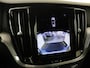 Volvo V60 B3 Essential Edition | Trekhaak | Stoel en Stuurverwarming |