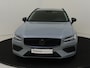 Volvo V60 B3 Essential Edition | Trekhaak | Stoel en Stuurverwarming |