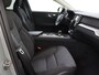 Volvo V60 B3 Essential Edition | Trekhaak | Stoel en Stuurverwarming |