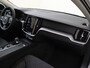 Volvo V60 B3 Essential Edition | Trekhaak | Stoel en Stuurverwarming |