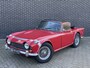 Triumph TR 250 
