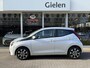 Toyota Aygo 1.0 X-Joy | Apple CarPlay/Android Auto, Lichtmetalen velgen, Parkeercamera, Stuurbediening, In hoogte verstelbare stoel