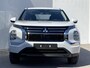 Mitsubishi Outlander 2.4 PHEV Pure / €3000,- Voordeel Op Nieuwprijs / Nieuw Model 2025 / Elektrische Range 86 KM WLTP / 1600KG Trekgewicht / 8 Jaar Fabrieksgarantie