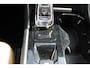 Volvo XC40 B4 211pk Automaat Inscription Panoramisch schuif-kanteldak / Adaptieve Cruise control / Trekhaak / 19" lichtmetalen velgen / Apple Carplay / Harman Kardon Audio