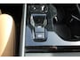 Volvo XC40 B4 211pk Automaat Inscription Panoramisch schuif-kanteldak / Adaptieve Cruise control / Trekhaak / 19" lichtmetalen velgen / Apple Carplay / Harman Kardon Audio