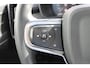 Volvo XC40 B4 211pk Automaat Inscription Panoramisch schuif-kanteldak / Adaptieve Cruise control / Trekhaak / 19" lichtmetalen velgen / Apple Carplay / Harman Kardon Audio