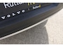Volvo XC40 B4 211pk Automaat Inscription Panoramisch schuif-kanteldak / Adaptieve Cruise control / Trekhaak / 19" lichtmetalen velgen / Apple Carplay / Harman Kardon Audio