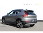 Volvo XC40 B4 211pk Automaat Inscription Panoramisch schuif-kanteldak / Adaptieve Cruise control / Trekhaak / 19" lichtmetalen velgen / Apple Carplay / Harman Kardon Audio