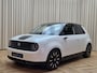 Honda E Advance 17" *Stuur+Stoelverwarming* Panoramadak / Adapt. Cruise / 360 Camera / Carplay / Navigatie / LMV