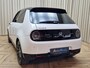 Honda E Advance 17" *Stuur+Stoelverwarming* Panoramadak / Adapt. Cruise / 360 Camera / Carplay / Navigatie / LMV