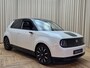 Honda E Advance 17" *Stuur+Stoelverwarming* Panoramadak / Adapt. Cruise / 360 Camera / Carplay / Navigatie / LMV