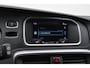 Volvo V40 1.6 T2 Kinetic Cruise control / Stoelverwarming / Voorruitverwarming / Navigatie / Bluetooth / Parkeersensoren achter /
