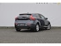 Volvo V40 1.6 T2 Kinetic Cruise control / Stoelverwarming / Voorruitverwarming / Navigatie / Bluetooth / Parkeersensoren achter /