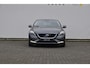Volvo V40 1.6 T2 Kinetic Cruise control / Stoelverwarming / Voorruitverwarming / Navigatie / Bluetooth / Parkeersensoren achter /