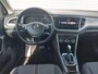 Volkswagen T-Roc 1.5 TSI Style Automaat,trekhaak, applecarplay/android/nav,airco,cruisecontrol,stoel/stuurverwarming,trekhaak